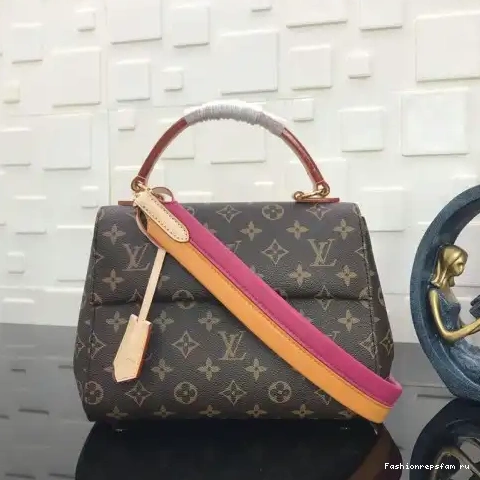 Fashionrepsfam ru 19T1L0225 Bags LV 0816